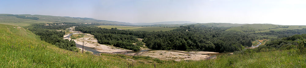 Панорама реки Уруп в районе хутора Ильич