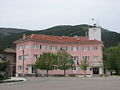 Tvarditsa town hall.JPG