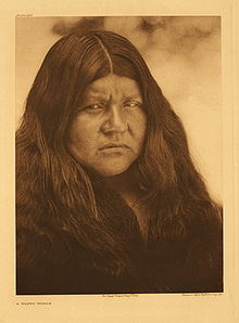 Edward S. Curtis Collection People 080.jpg