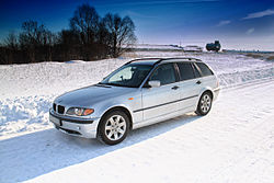 BMW E46 Touring winter.jpg
