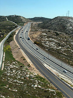 Israel-road443.jpg