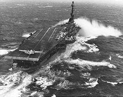 USS Essex (CV-9) - January 1960.jpg
