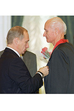 Vladimir Putin 20 September 2000-3.jpg