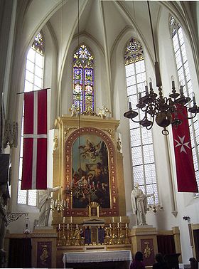 Алтарь церкви Святого Иоанна Крестителя (Вена, Австрия).
