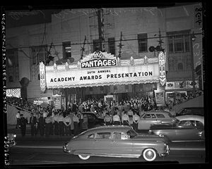 26th Annual Academy Awards at RKO Pantages Theater in Los Angeles, 1954.jpg