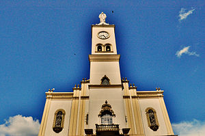 Catedral de Apucarana - Paraná - Brasil.jpg