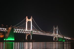 Gwangan Bridge at night.JPG