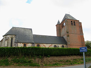 Hary église fortifiée (façade nord) 1.jpg
