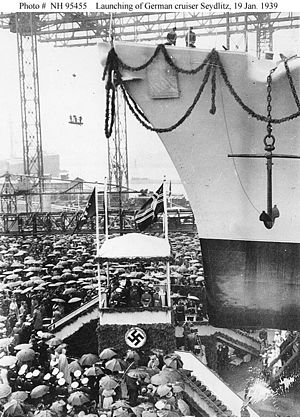 Спуск на воду тяжёлого крейсера "Зейдлиц" 19 января 1939 года