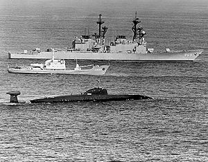 USS Peterson (DD-969) with Victor class sub.jpg