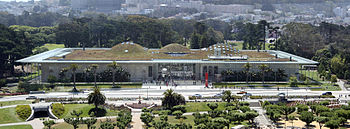 Новое здание Калифорнийской академии наук в парке «Золотые ворота», Сан-Франциско, Калифорния