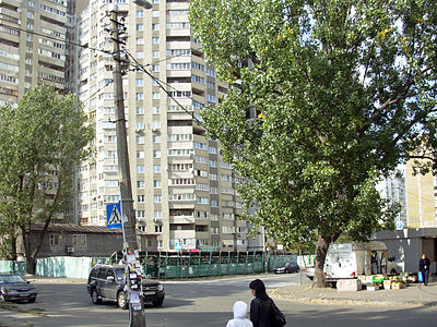 Kyiv Sviatoshynska Square.jpg